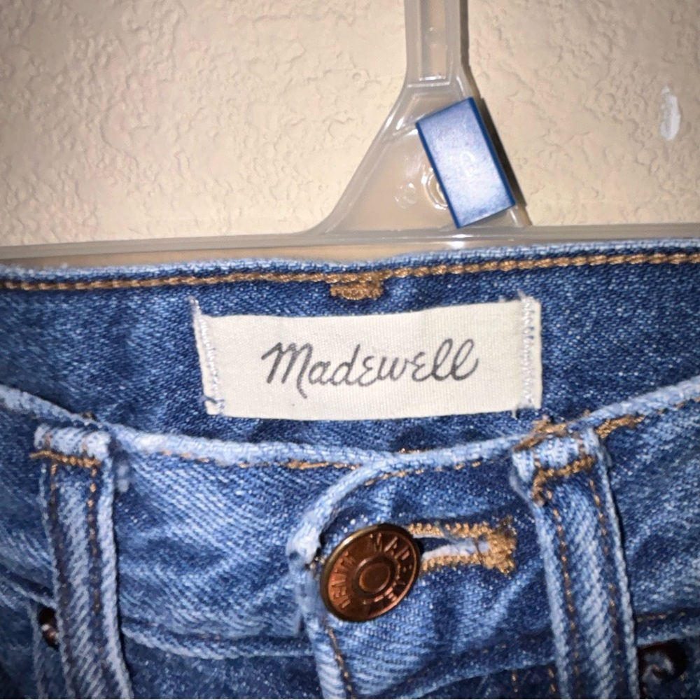 Size 23 Madewell Dark Wash Mom Jeans - Picture 3 of 3